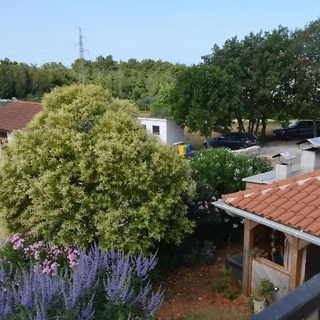 Fuer 3 Personen 2 Ca 60 M In Brcici, Istrien Und Umgebung Apartment *